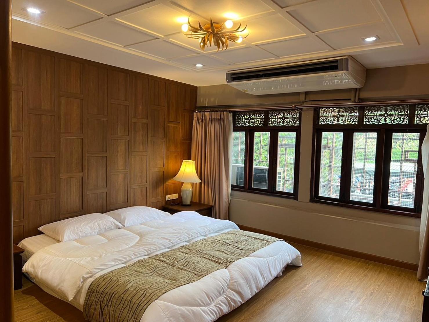 Quinstel Hostel Bangkok Extérieur photo